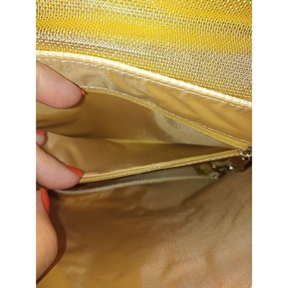 Dante Beatrix Women's Nylon/Plastic/Vinyl Cream/Gold/Silver Convertible Handbag. - Picture 3 of 10